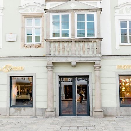 Motel One Linz-Hauptplatz Extérieur photo