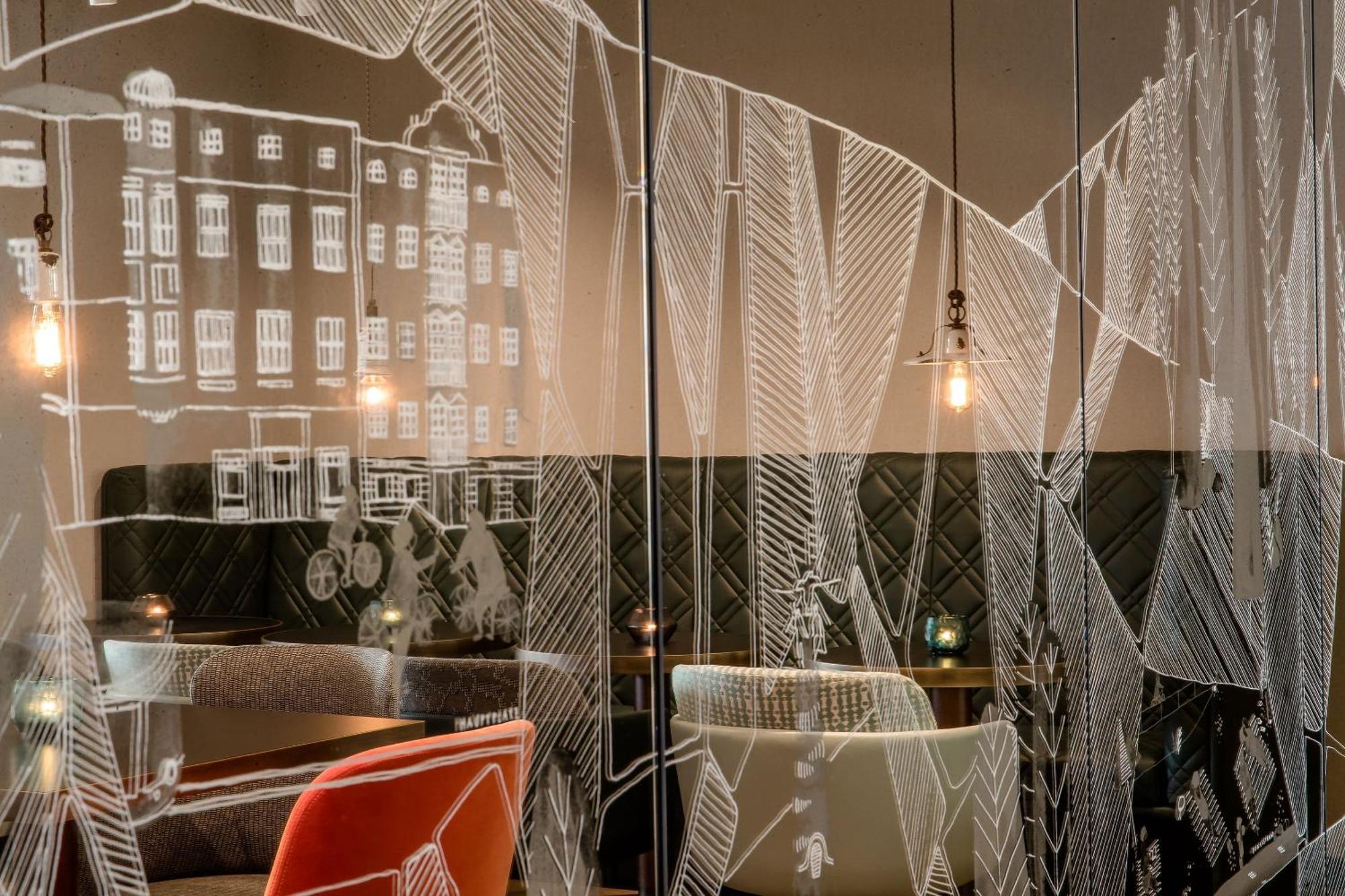 Motel One Linz-Hauptplatz Extérieur photo